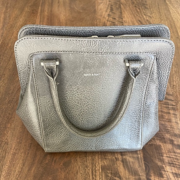 Matt & Nat Sheenan Doctors Crossbody Bag - Picture 2 of 8